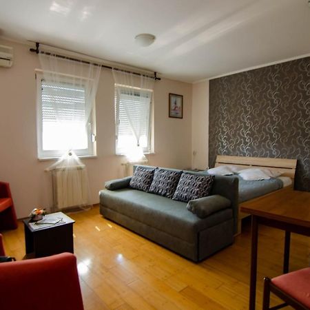 דירות סובוטיקה Apartman Ivana מראה חיצוני תמונה