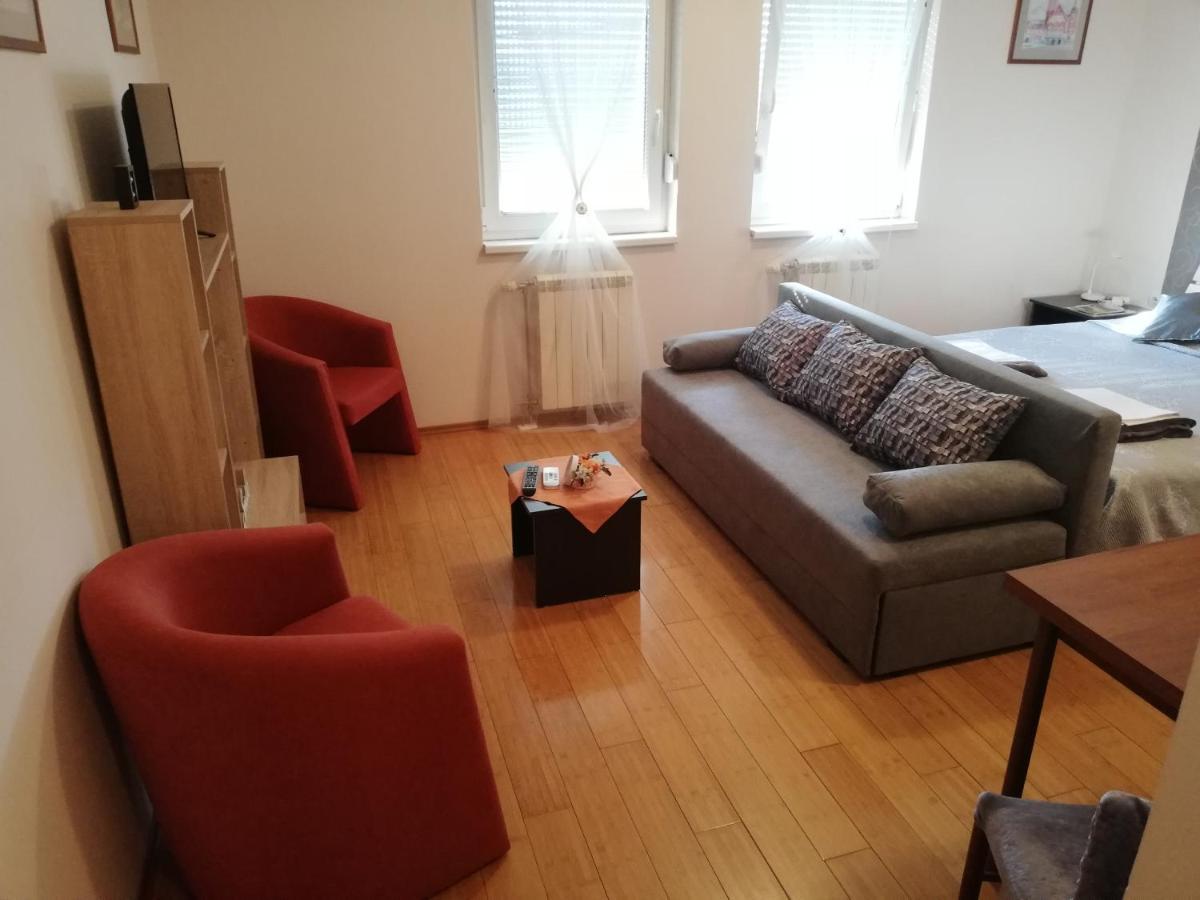 דירות סובוטיקה Apartman Ivana מראה חיצוני תמונה