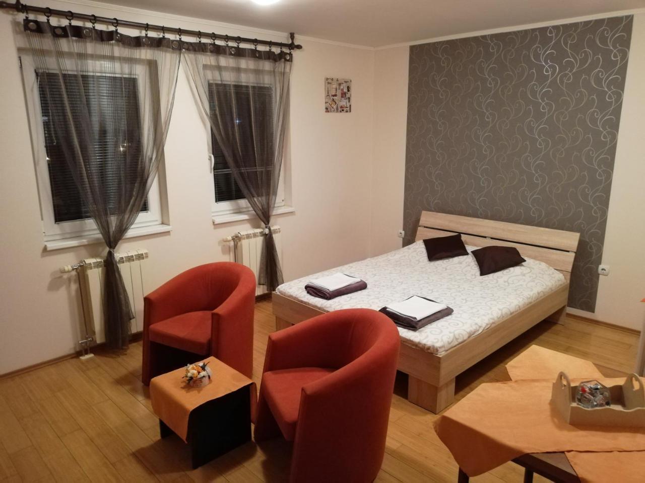 דירות סובוטיקה Apartman Ivana מראה חיצוני תמונה